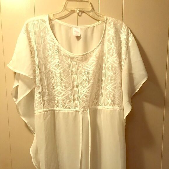 Tops - Women’s lightweight cover up ***3 for $25***